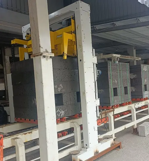 Xinjiang Wensu Customer Self-insulated Block Production Line Project